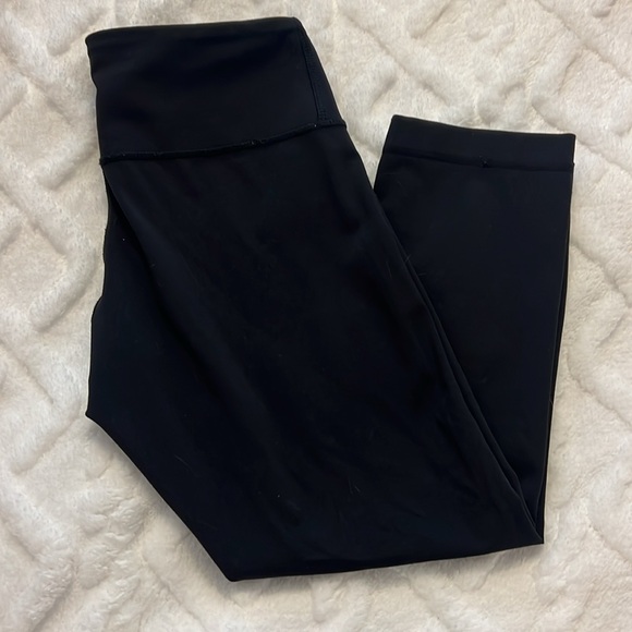 Lululemon Capri Leggings Low Rise - Picture 2 of 2